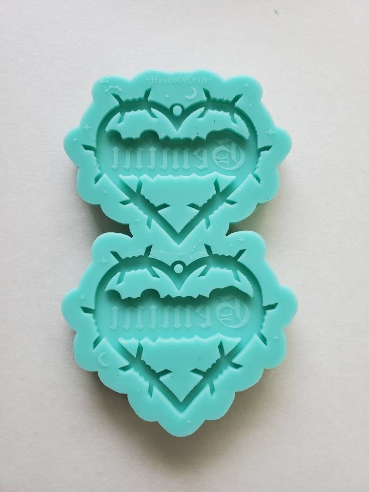Made to order - Gemini Barbed Heart earring silicone mold -shiny silicone mold
