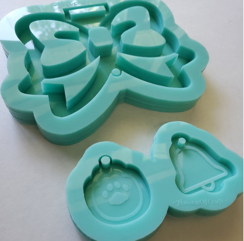 Bow Tsurikawa Shiny Silicone Mold with Bell And Paw Add on - Made with Acrylic Blanks
