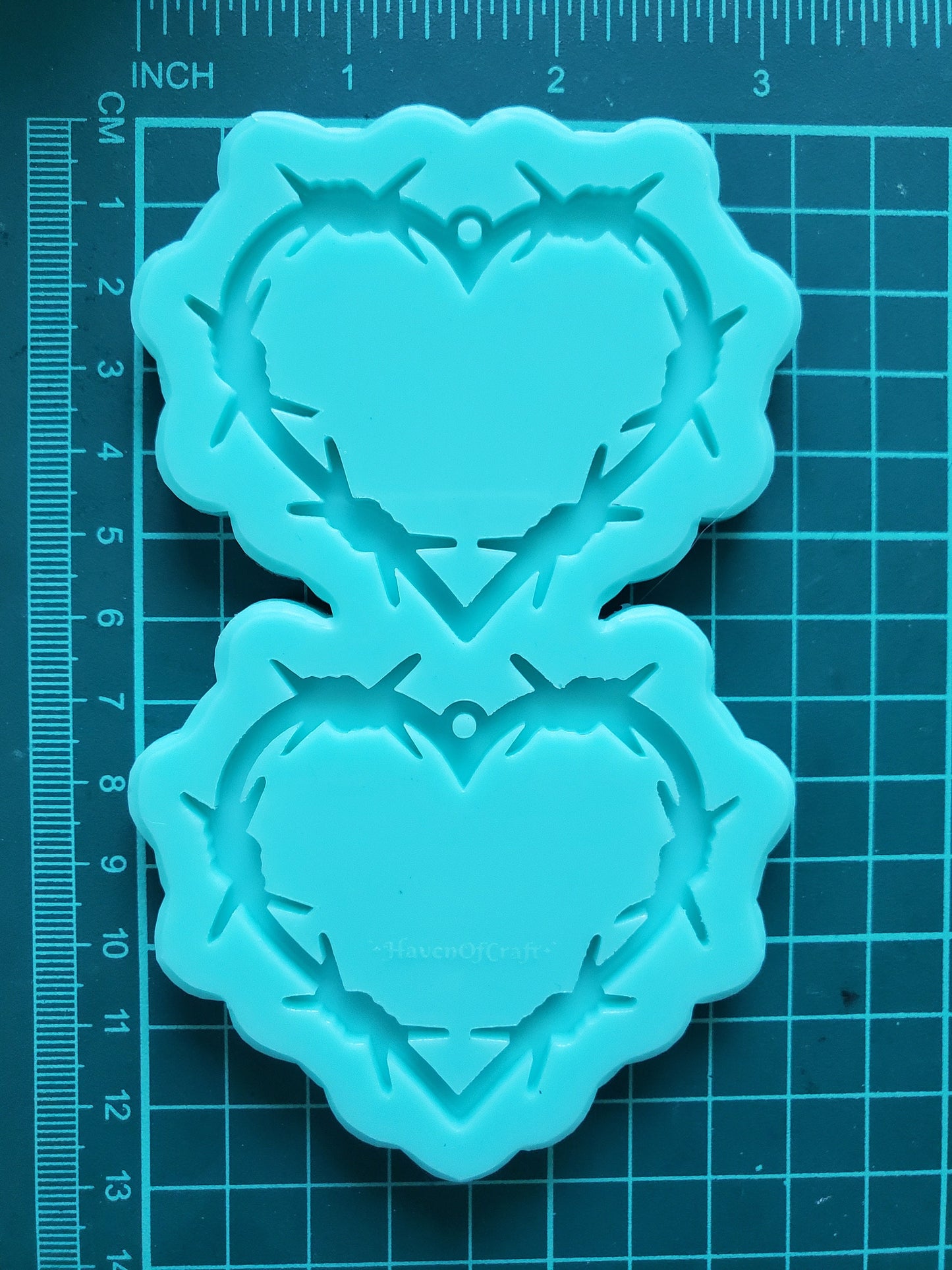Made to order -Shiny Barb Wire heart earring silicone mold -made from acrylic Blank