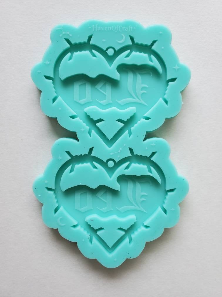Made to order - Leo Barbed Heart earring silicone mold -shiny silicone mold