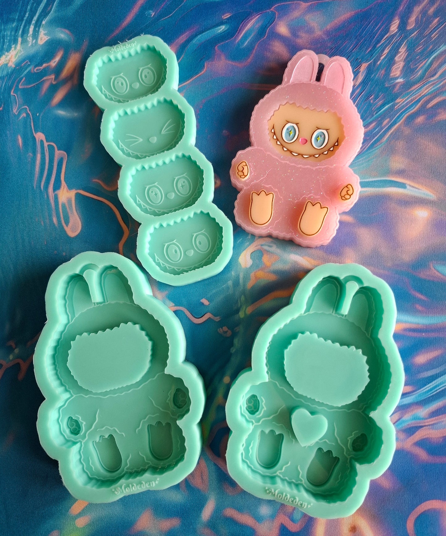 Bubu sitting Keychain Mold -2 different design available