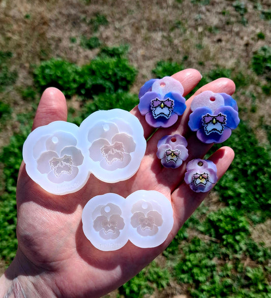 Earring Mold | Pansy Flowers - 2 Different Size To Choose From - Silicone Mold - Clear mold for UV resin available - Made to order