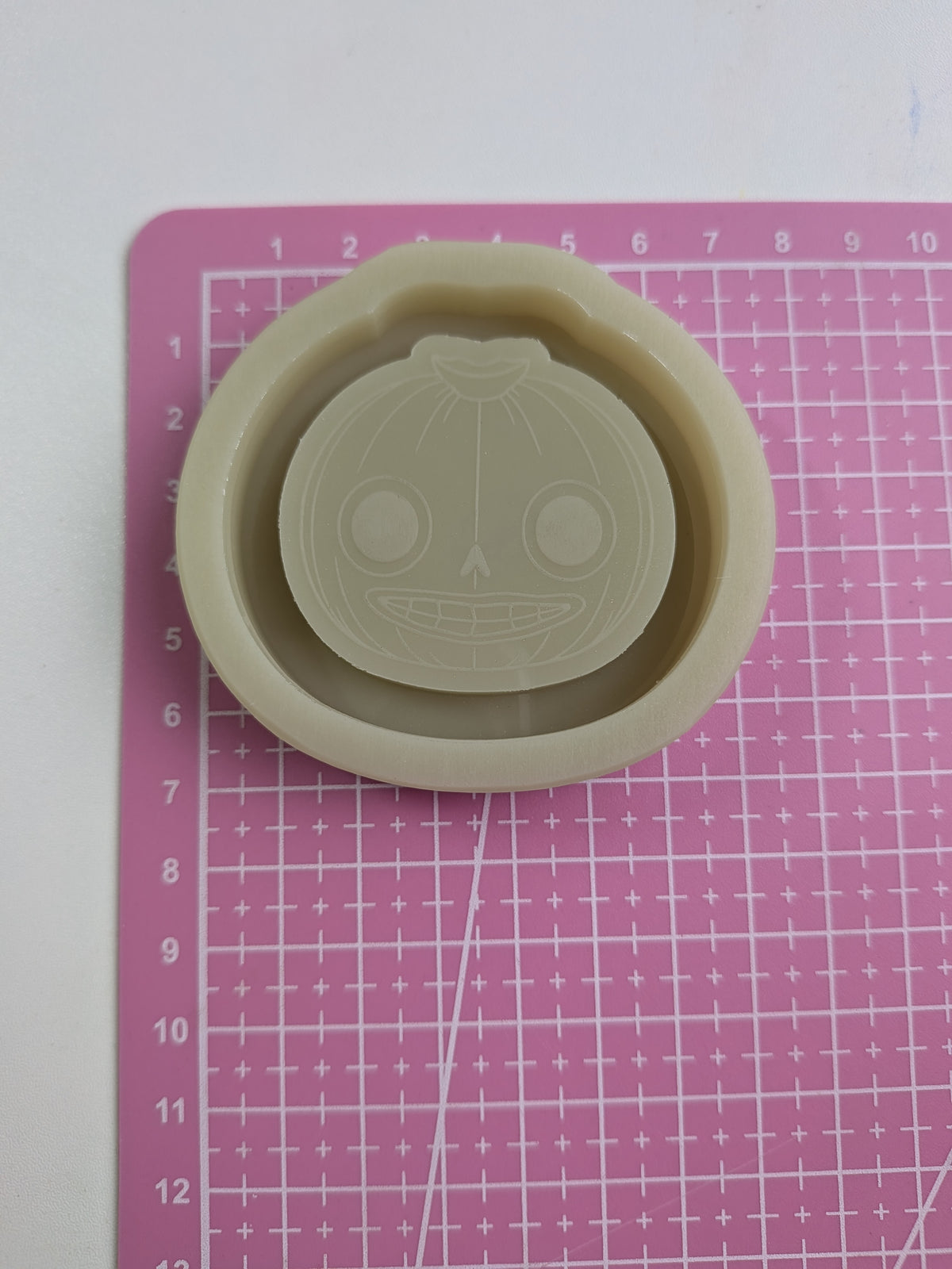 Shaker pumpkin silicone mold