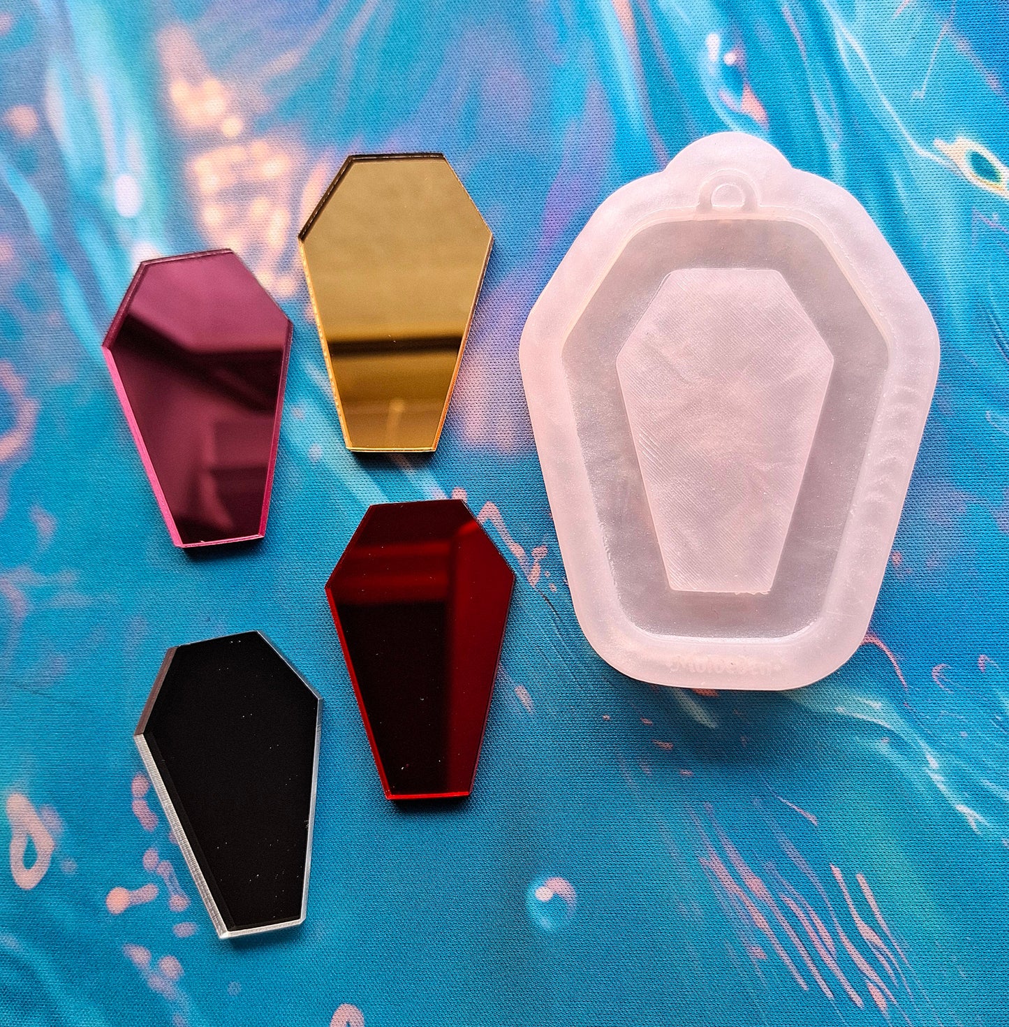 Cute Coffin Mirror Mold - 4 Different Colors of Mirror Available