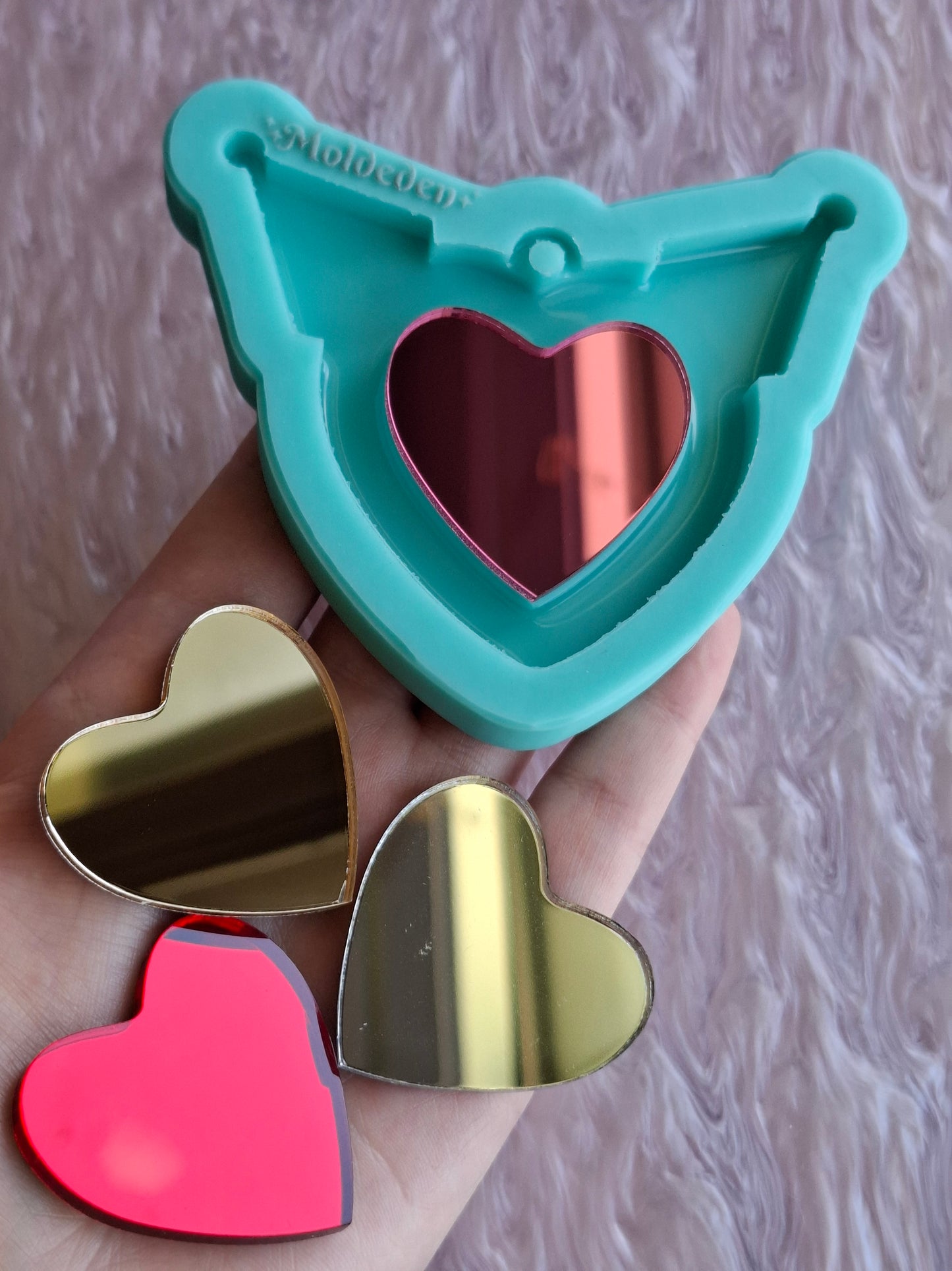 Cute Heart Mirror Mold - 4 Different Colors of Mirror Available