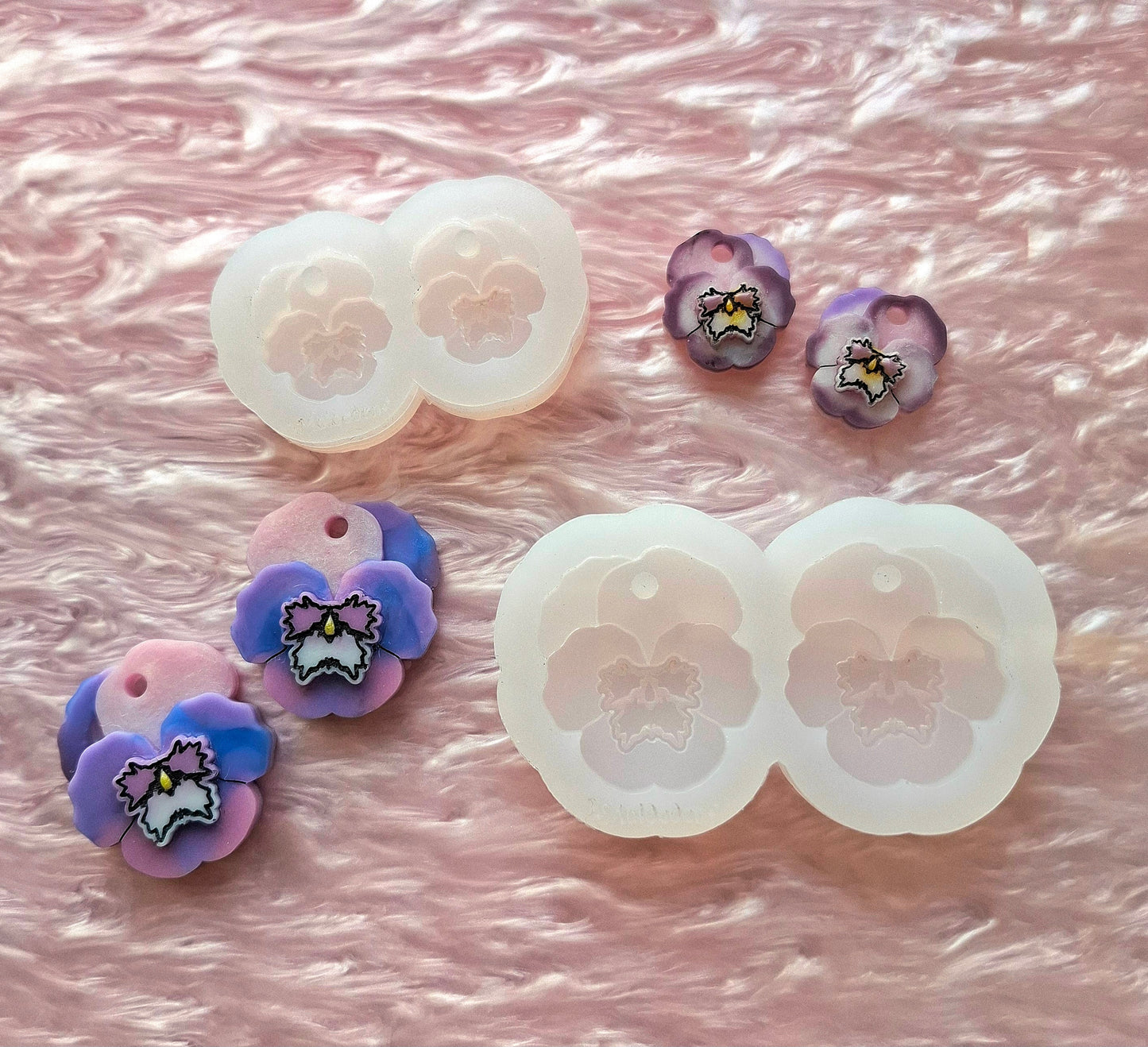 Earring Mold | Pansy Flowers - 2 Different Size To Choose From - Silicone Mold - Clear mold for UV resin available - Made to order