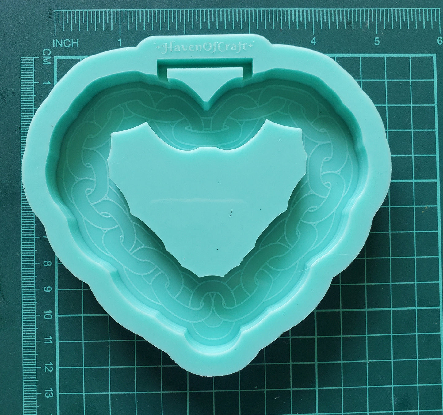 Made to Order - Chain Heart Tsurikawa Mold 2 sizes - Made with Acrylic Blank, shiny silicone mold