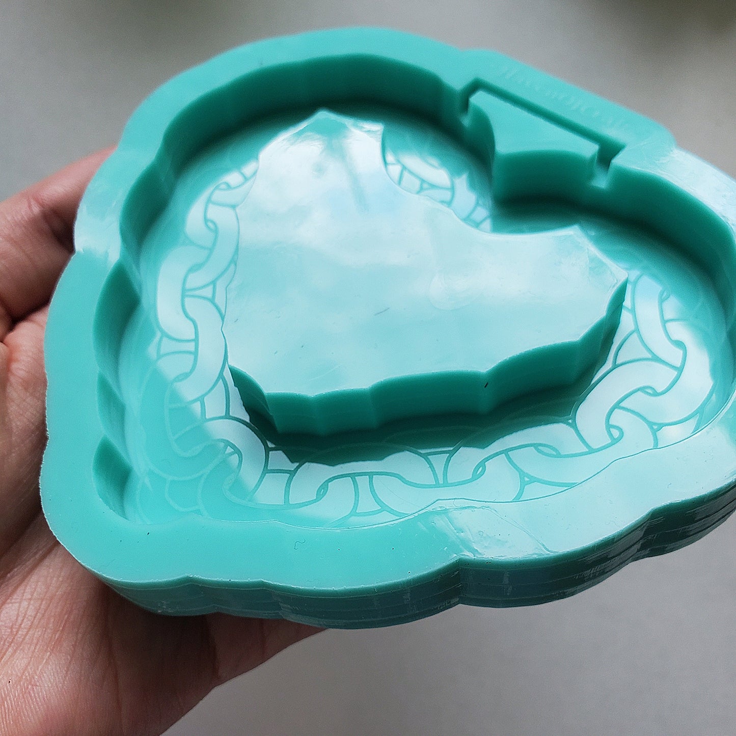 Made to Order - Chain Heart Tsurikawa Mold 2 sizes - Made with Acrylic Blank, shiny silicone mold