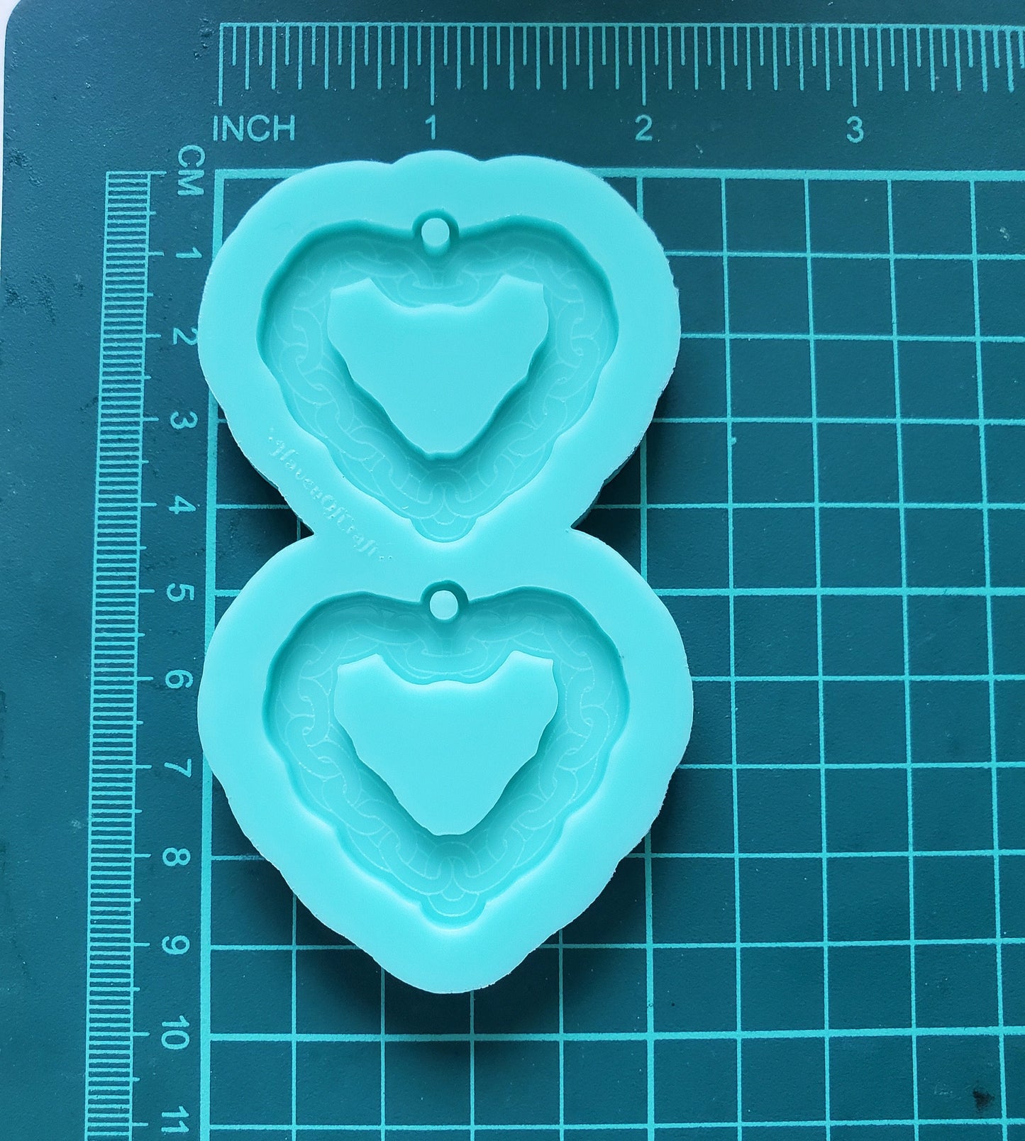 Made to Order - Chain Heart shiny silicone earring mold