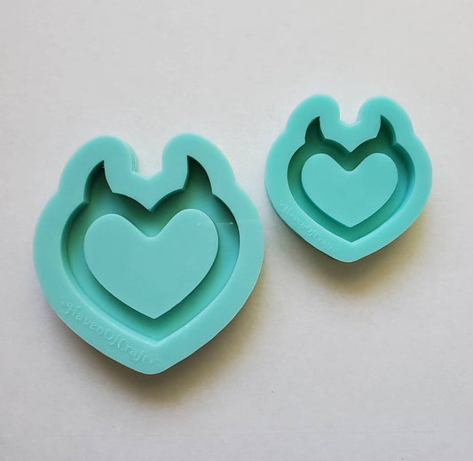 Made to Order - Horn Heart Shaker Mold - shiny silicone mold