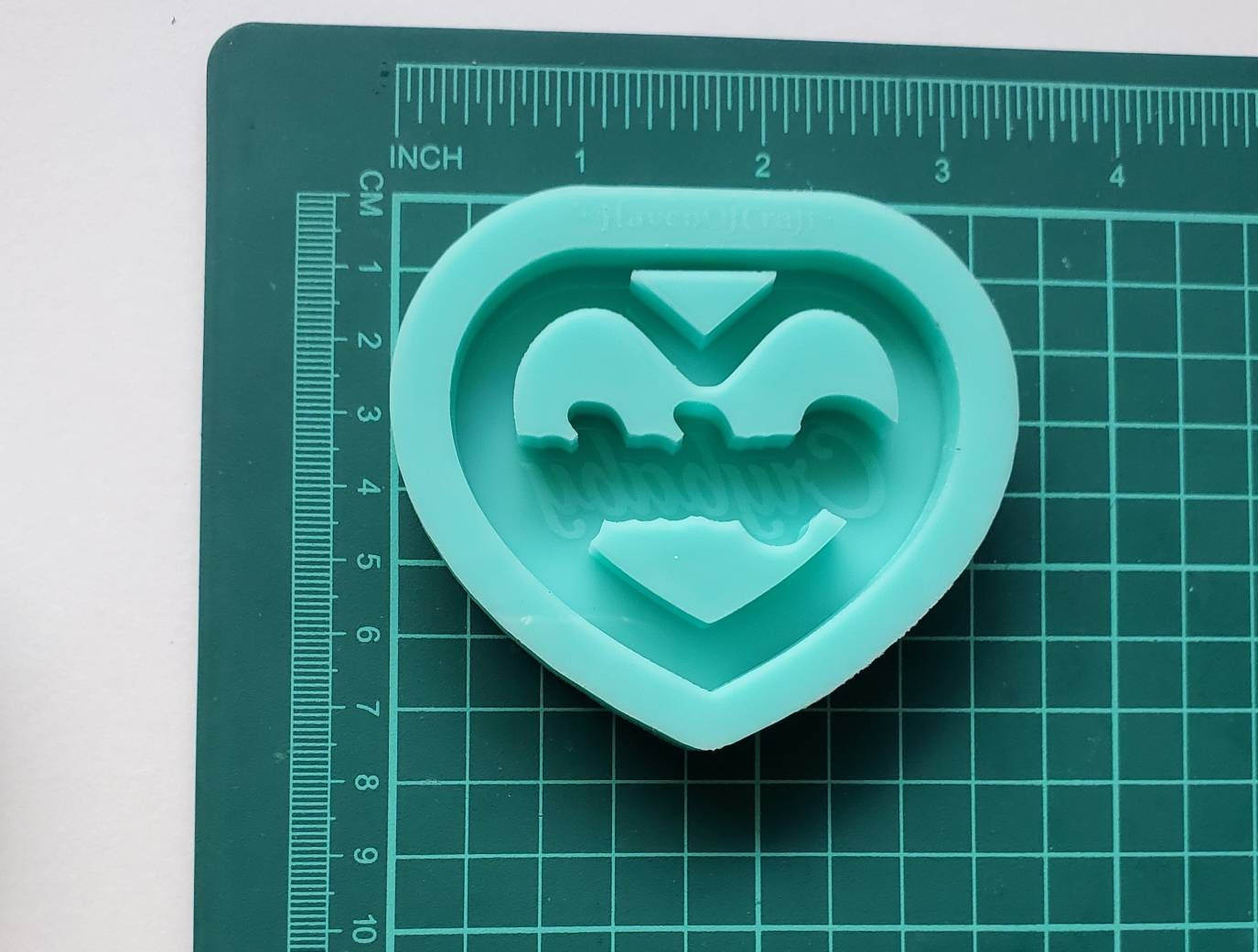 Made to order -  Crybaby Heart 2 sizes Car Handle\Tsurikawa mold