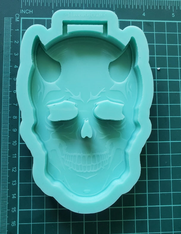 Made to Order - Skull With Horns Tsurikawa Mold 2 sizes - Made with Acrylic Blank, shiny silicone mold