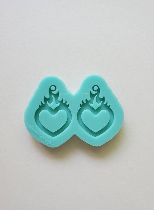 Made to order - Small/Big Heart flame shiny silicone mold