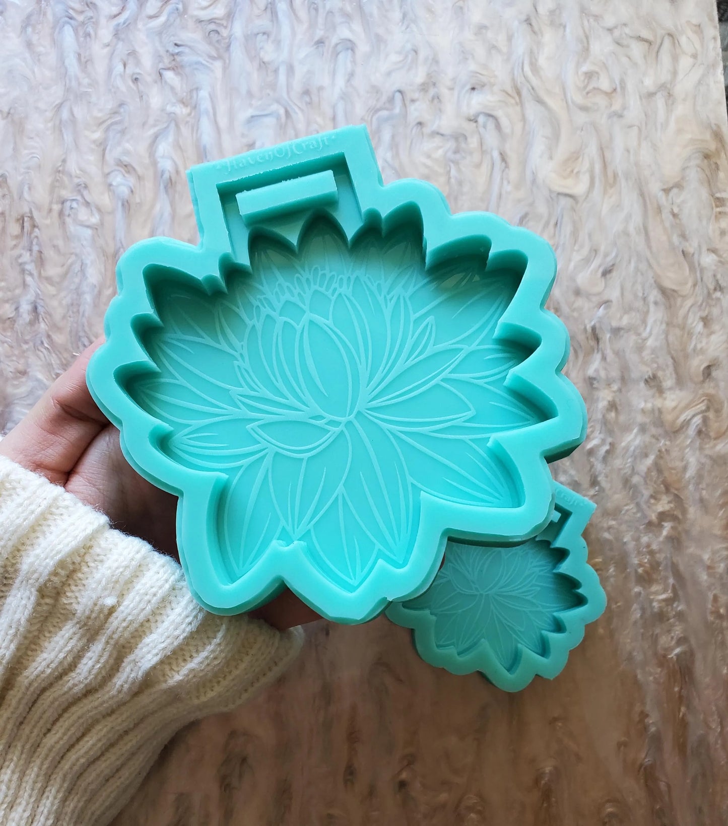 Lotus flower Tsurikawa Mold 2 sizes - Made with Acrylic Blank, shiny silicone mold -Made to order