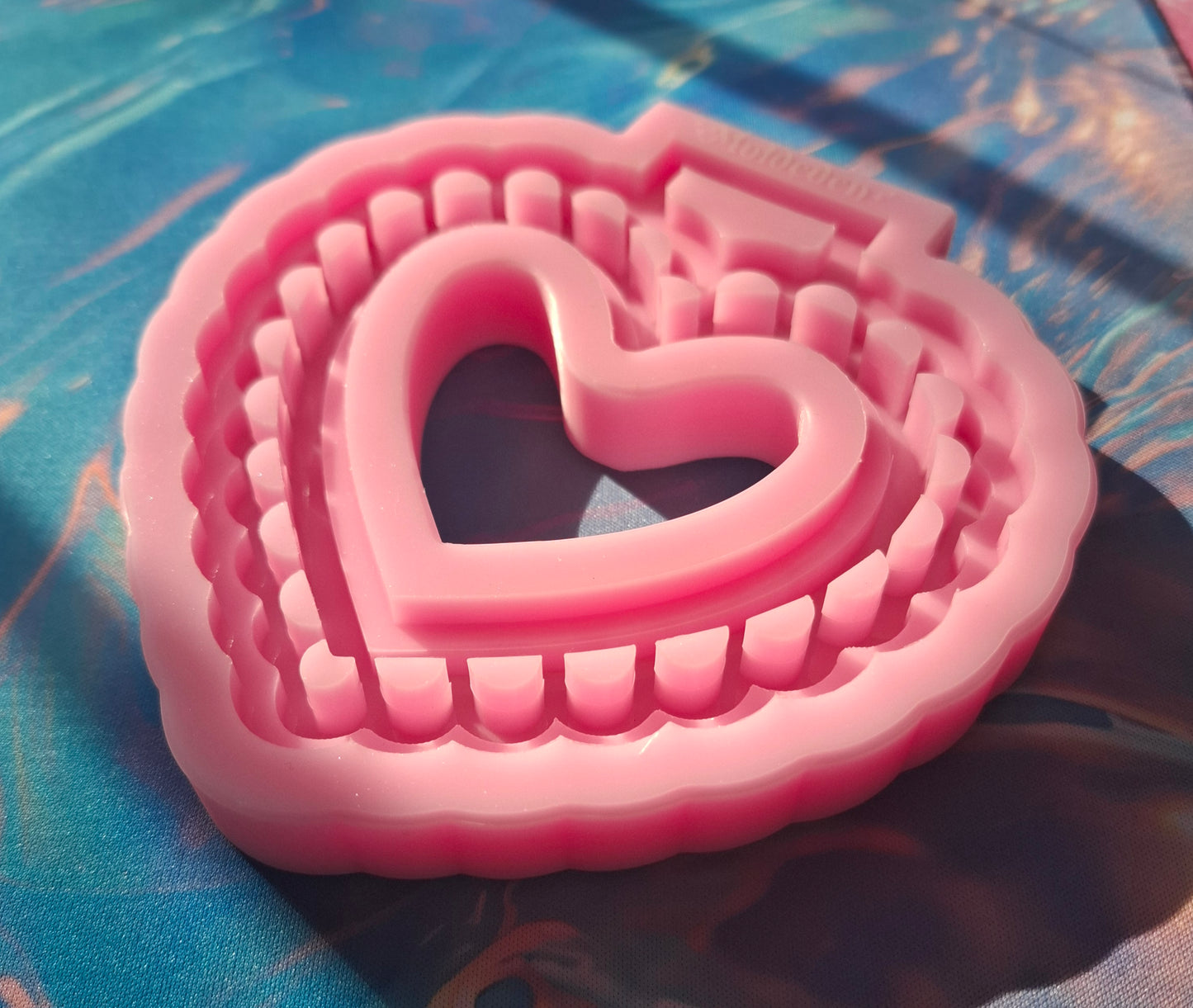 Lace heart Car Handle \Tsurikawa mold