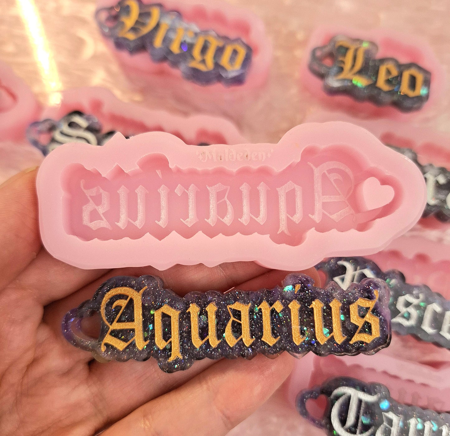 Zodiac keychain mold 1/4 inches thick