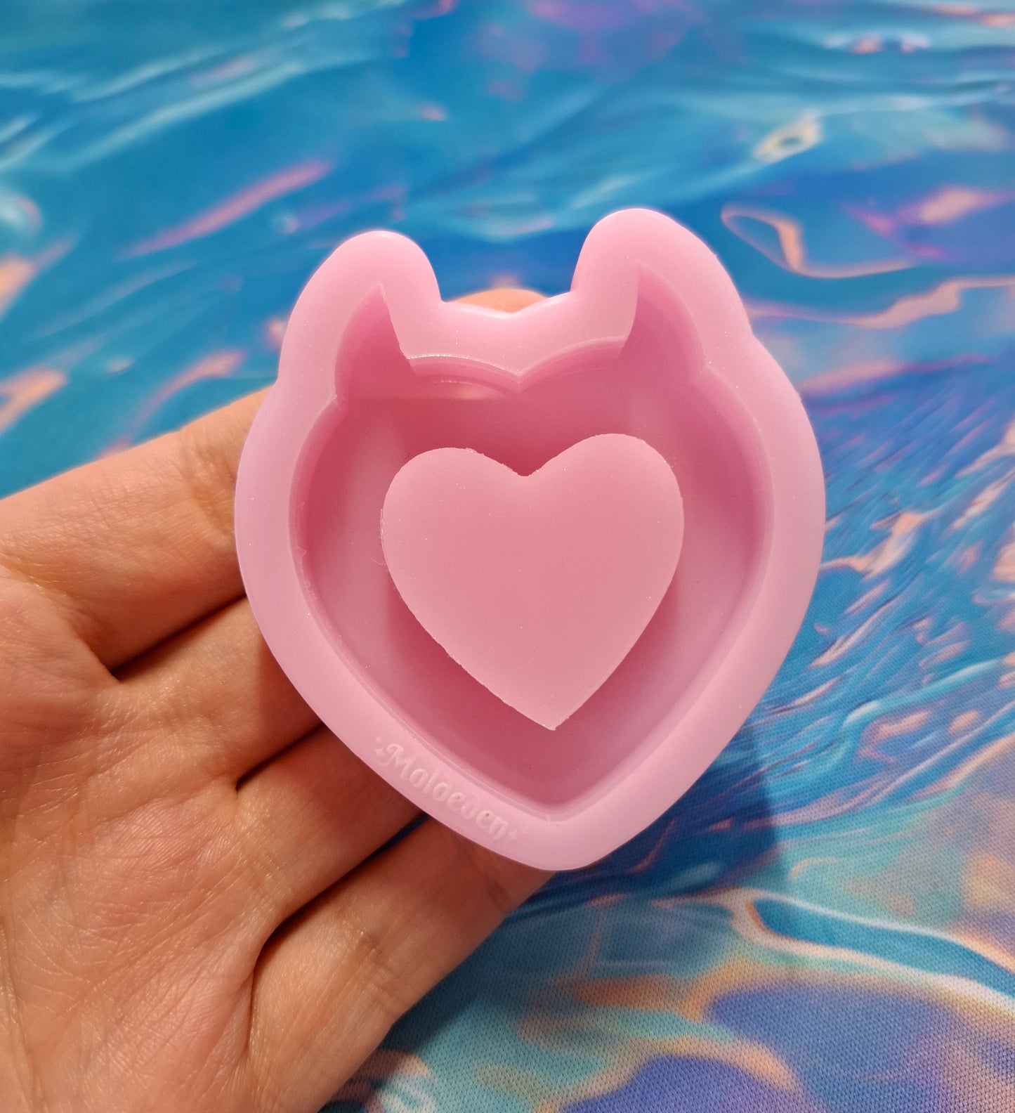 Horn heart/phone grip size