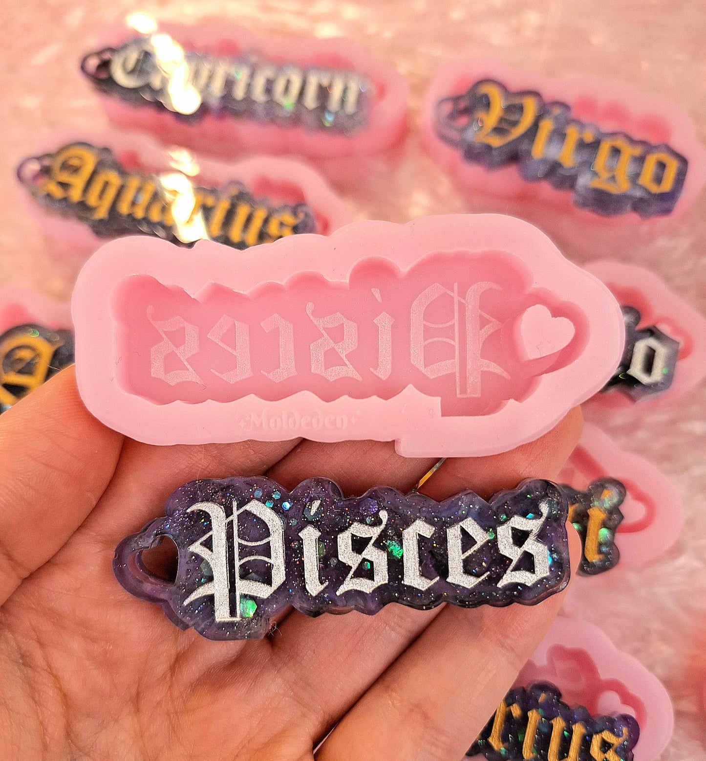 Zodiac keychain mold 1/4 inches thick